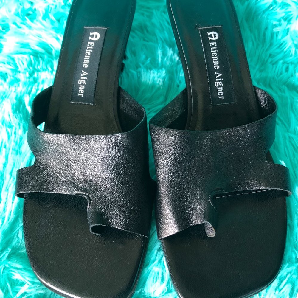Aigner 'Veracruz' Kitten Heel